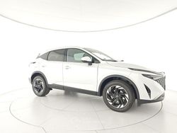 Bianco Nuova 2025 Nissan Qashqai N-Connecta SUV | 30.300 € (Cara)