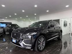 Nero Usata 2022 Jaguar F-Pace R-Dynamic SUV | 48.900 € (Buon prezzo)