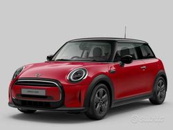 Rosso Usata 2022 Mini Cooper Classic Due volumi | 21.900 € (Cara)