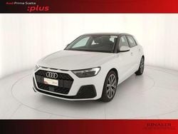 Bianco ghiacciaio metallizzato grigio ma Usata 2020 Audi A1 Sportback Admired Due volumi | 19.500 € (Buon prezzo)