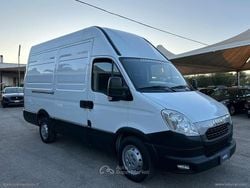Bianco Usata 2012 Iveco Daily Furgone | 8800 € (Super prezzo)