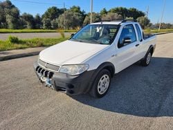 Bianco Usata 2011 Fiat Strada Pick-up | 7900 € (Ottimo prezzo)