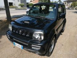 Usata 2009 Suzuki Jimny SUV | 14.000 € (Molto cara)