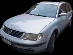 Grigio Usata 1998 VW Passat Station wagon | 700 € (Buon prezzo)