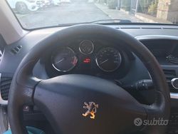 Bianco Usata 2011 Peugeot 206+ Due volumi | 2000 € (Ottimo prezzo)