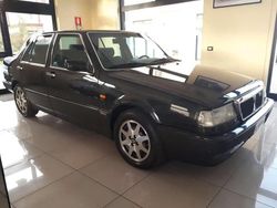 Nero Usata 1992 Lancia Thema Tre volumi | 10.000 €