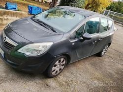 Usata 2011 Opel Meriva Monovolume | 1500 €