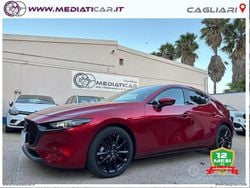 Rosso Nuova 2025 Mazda 3 Tre volumi | 34.900 € (Molto cara)
