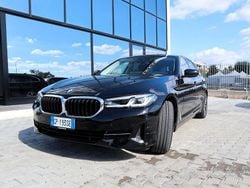 Nero Usata 2022 BMW 520 Comfort Edition Station wagon | 32.400 € (Buon prezzo)
