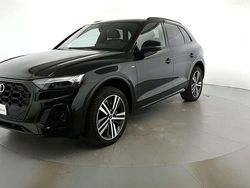 Nero midnight Usata 2024 Audi Q5 S-Line SUV | 54.800 € (Molto cara)
