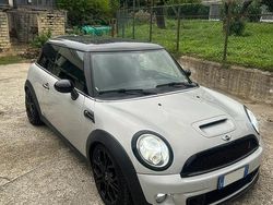 Käytetty 2011 Mini Cooper S Viistoperä | 9000 € (Perustarjous)