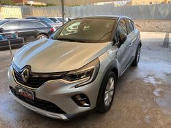 Grigio Usata 2022 Renault Captur Intens SUV | 14.999 € (Super prezzo)