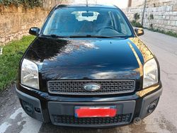 Nero Usata 2008 Ford Fusion Titanium Monovolume | 3200 € (Buon prezzo)