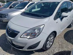 Bianco Usata 2014 Opel Meriva Cosmo Monovolume | 4999 € (Ottimo prezzo)