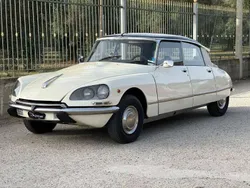 Bianco Usata 1970 Citroën DS Tre volumi | 22.000 €
