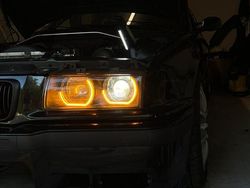 Usata 1999 BMW 323 Tre volumi | 10.500 €