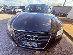 Nero Usata 2010 Audi A3 S-Line Tre volumi | 7900 € (Buon prezzo)