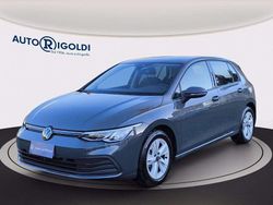 Dolphin grey metallizzato Usata 2022 VW Golf VIII Life Tre volumi | 16.900 € (Super prezzo)