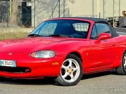 Rosso Usata 1999 Mazda MX5 Cabrio | 6999 €