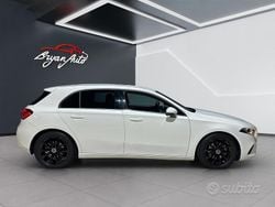 Bianco Usata 2019 Mercedes A160 Business Tre volumi | 19.500 € (Buon prezzo)