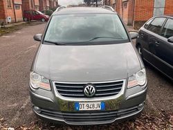 Grigio Usata 2009 VW Touran Monovolume | 6000 € (Cara)