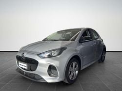 Vernice metallizzata stormy si Nuova 2025 Mazda 2 Exclusive-Line Tre volumi | 21.400 €