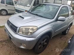 Grigio Usata 2004 Toyota RAV4 SUV | 700 € (Super prezzo)