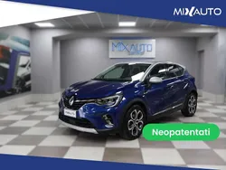Blu/azzurro Usata 2020 Renault Captur Intens SUV | 15.900 € (Ottimo prezzo)