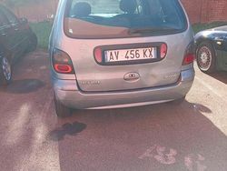 Usata 1997 Renault Scénic Monovolume | 700 €