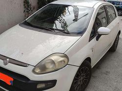 Bianco Usata 2011 Fiat Punto Evo Dynamic Due volumi | 3000 € (Ottimo prezzo)