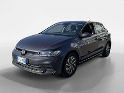 Grigio Usata 2024 VW Polo Life Tre volumi | 19.500 € (Buon prezzo)