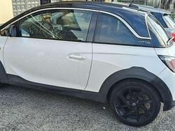 Usata 2016 Opel Adam Rocks Due volumi | 8500 € (Buon prezzo)
