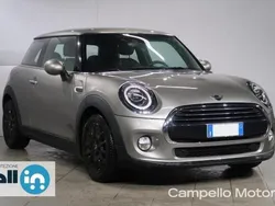 Argento Usata 2019 Mini Cooper D Hype Due volumi | 16.800 € (Buon prezzo)