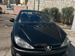 Nero Usata 2003 Peugeot 206 CC Cabrio | 3600 € (Cara)