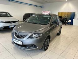 Grigio Usata 2024 Lancia Ypsilon S Due volumi | 14.400 € (Buon prezzo)