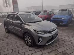 Grigio Usata 2024 Kia Stonic Urban SUV | 17.990 € (Buon prezzo)