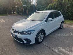 Bianco Usata 2022 VW Polo Highline Tre volumi | 16.990 € (Buon prezzo)