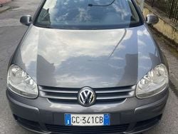 Usata 2007 VW Golf V United Tre volumi | 2999 € (Buon prezzo)