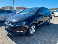 Nero Usata 2015 VW Polo Tre volumi | 3600 € (Ottimo prezzo)