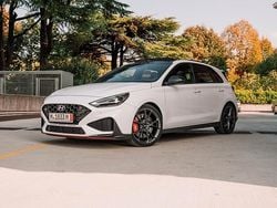 Bianco Usata 2023 Hyundai i30 N Performance Tre volumi | 39.000 € (Molto cara)