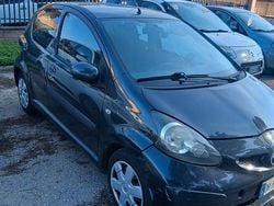 Nero Usata 2007 Toyota Aygo Due volumi | 2800 €