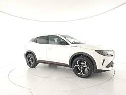 Bianco Nuova 2025 Alfa Romeo Junior SUV | 28.900 € (Buon prezzo)