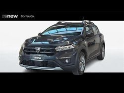 Grigio scuro Usata 2023 Dacia Sandero Comfort | 13.900 € (Buon prezzo)