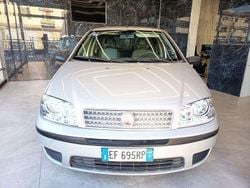 Grigio Usata 2010 Fiat Punto Active Tre volumi | 2500 € (Ottimo prezzo)