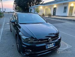 Nero Usata 2018 VW Polo Highline Tre volumi | 13.500 € (Molto cara)