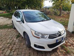 Bianco Usata 2012 Citroën C4 Seduction Tre volumi | 8000 € (Molto cara)