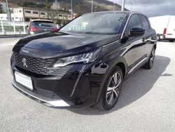 Nero Usata 2022 Peugeot 3008 Allure SUV | 21.799 € (Buon prezzo)