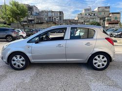 Grigio Usata 2009 Opel Corsa Tre volumi | 1500 €