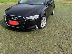 Nero Usata 2017 Audi A3 Tre volumi | 18.000 €
