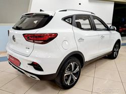Bianco Usata 2022 MG ZS Comfort Tre volumi | 13.900 € (Buon prezzo)